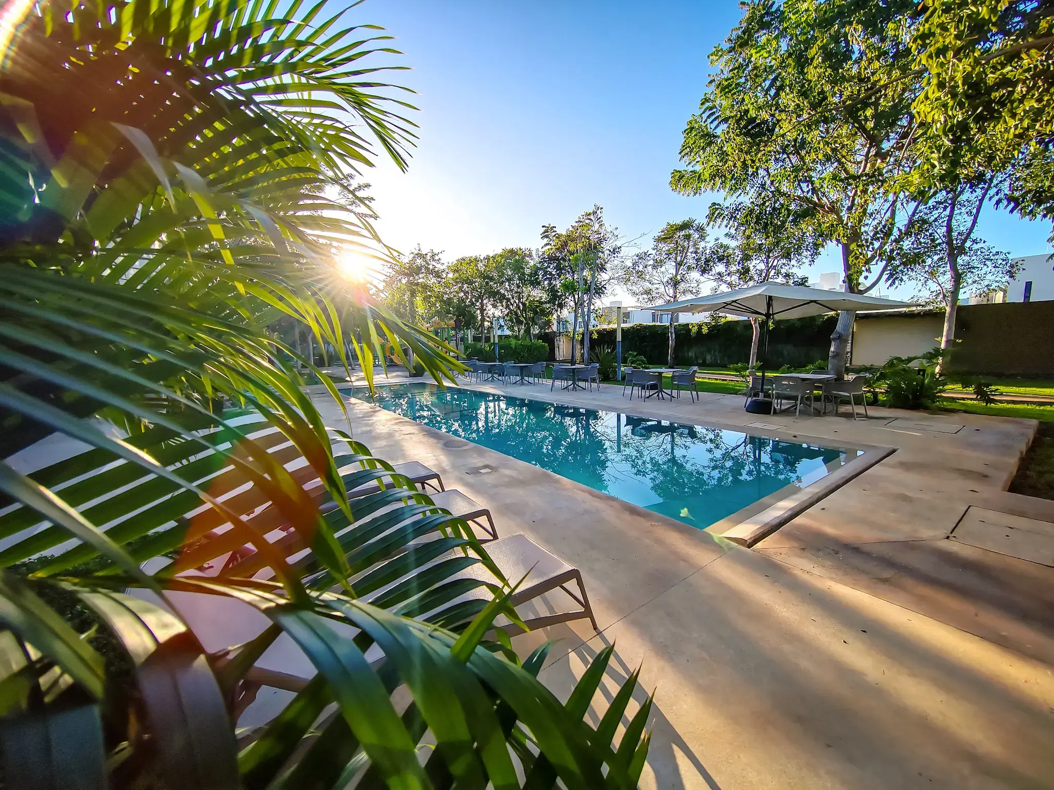 PALTA_AMENIDADES_PISCINA